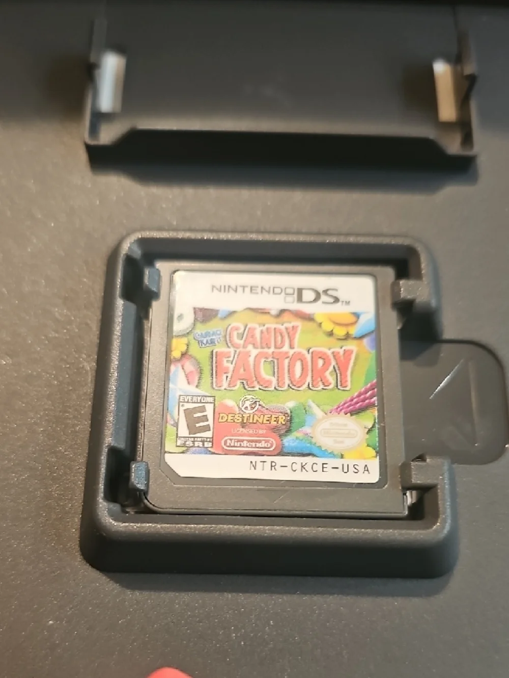Nintendo DS Candy Factory – Green & Pink Cover Artwork Book Included